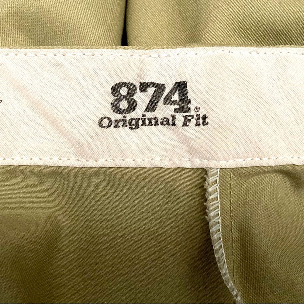 ⚡️DICKIES⚡️874original fit KHAKISsz44x30 good quality used condition*SEE PHOTOS*